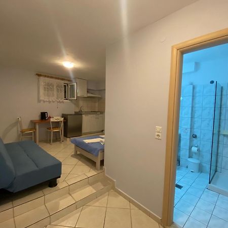 Villa Rozou Paralia Vrachou Esterno foto