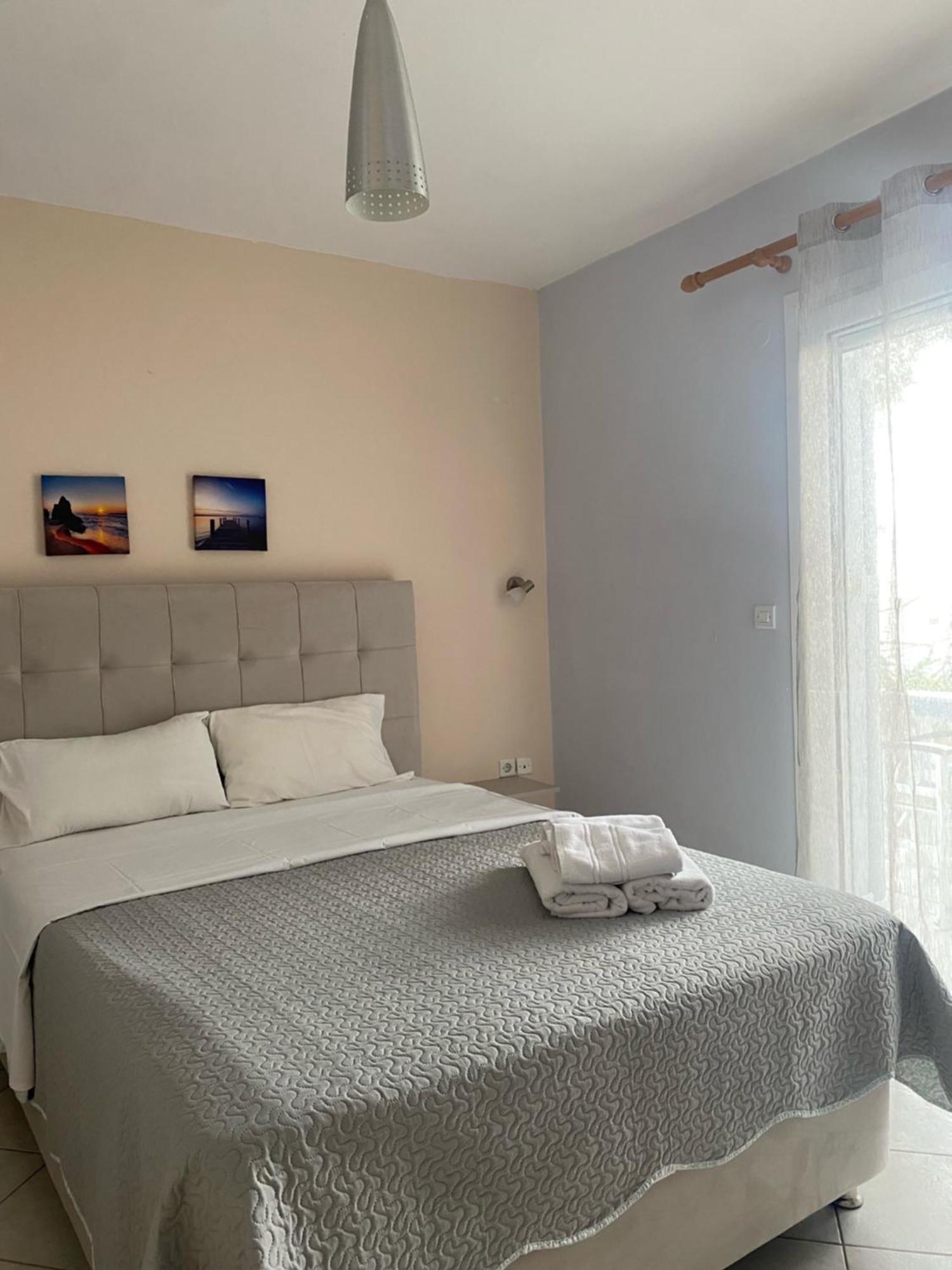 Villa Rozou Paralia Vrachou Esterno foto